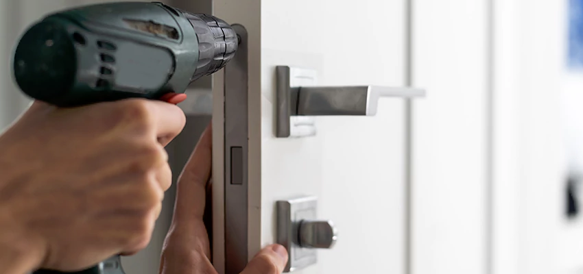 Locksmith For Lock Replacement Near Me in Folsom, CA